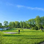 Autocamp Kosmonosy Кемпинг *