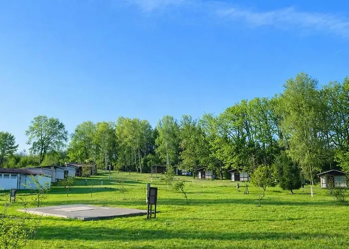 Autocamp Kosmonosy Кемпинг *